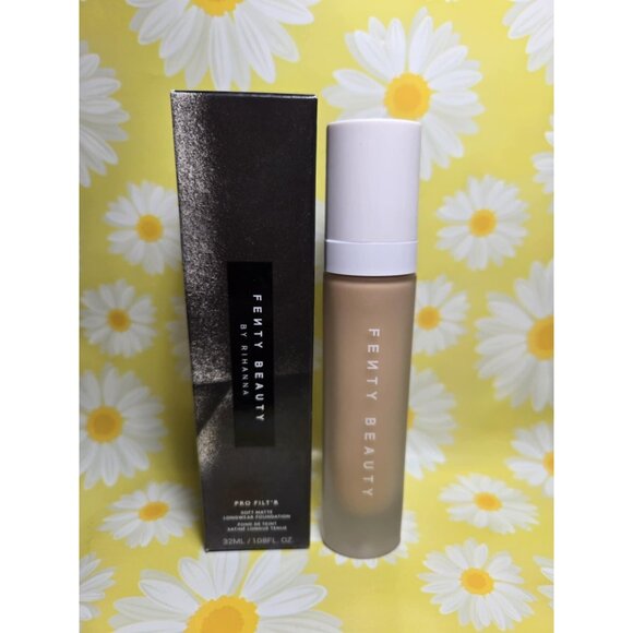 Fenty Beauty Pro Filt’r Soft Matte Longwear Liquid Foundation #250  1.08 fl oz - Picture 1 of 9